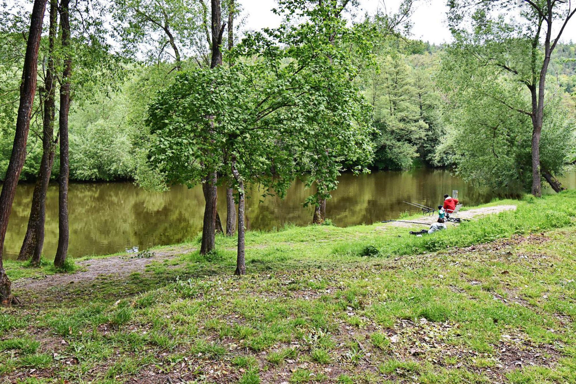 Sázavský Ostrov * Sázava
